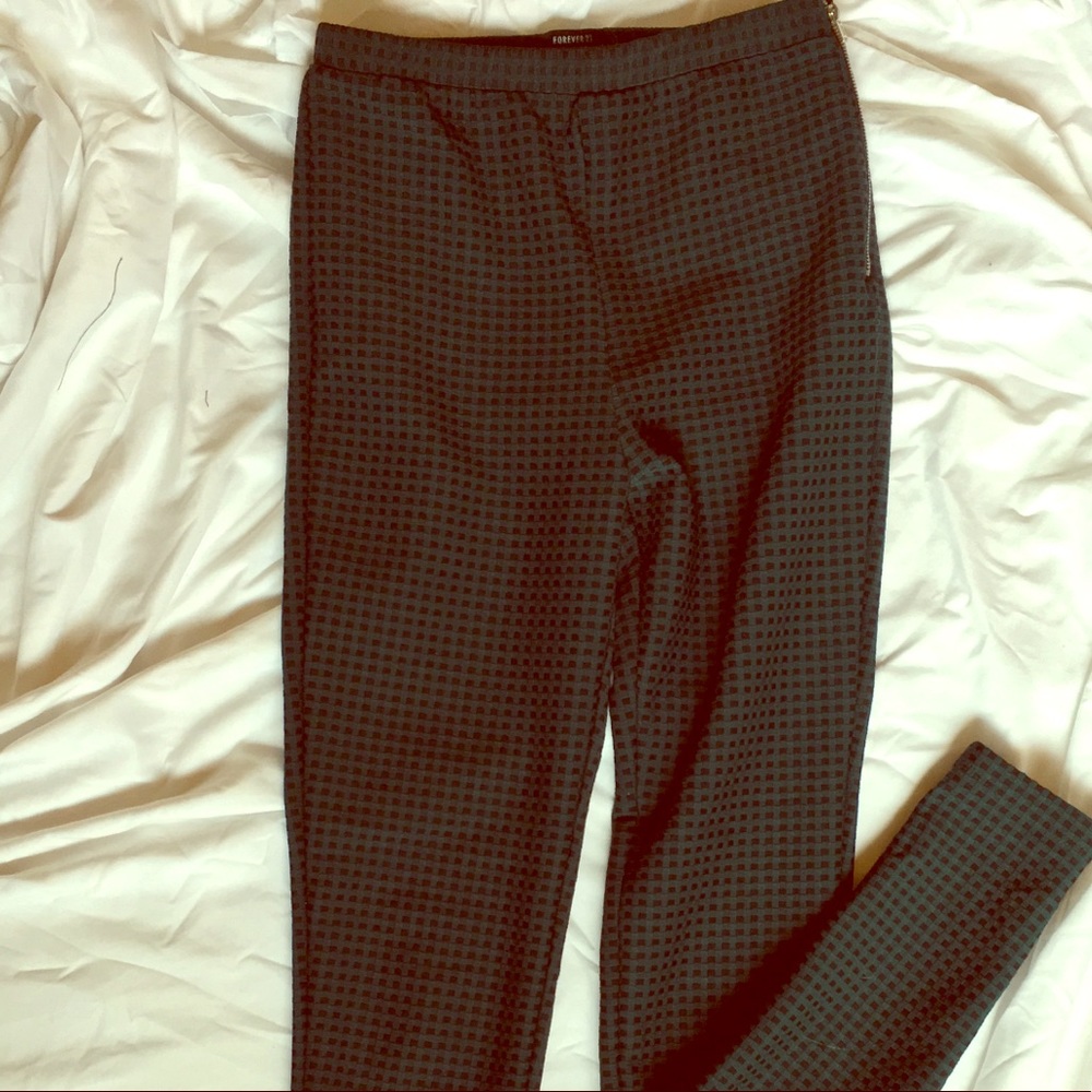 Pencil pants